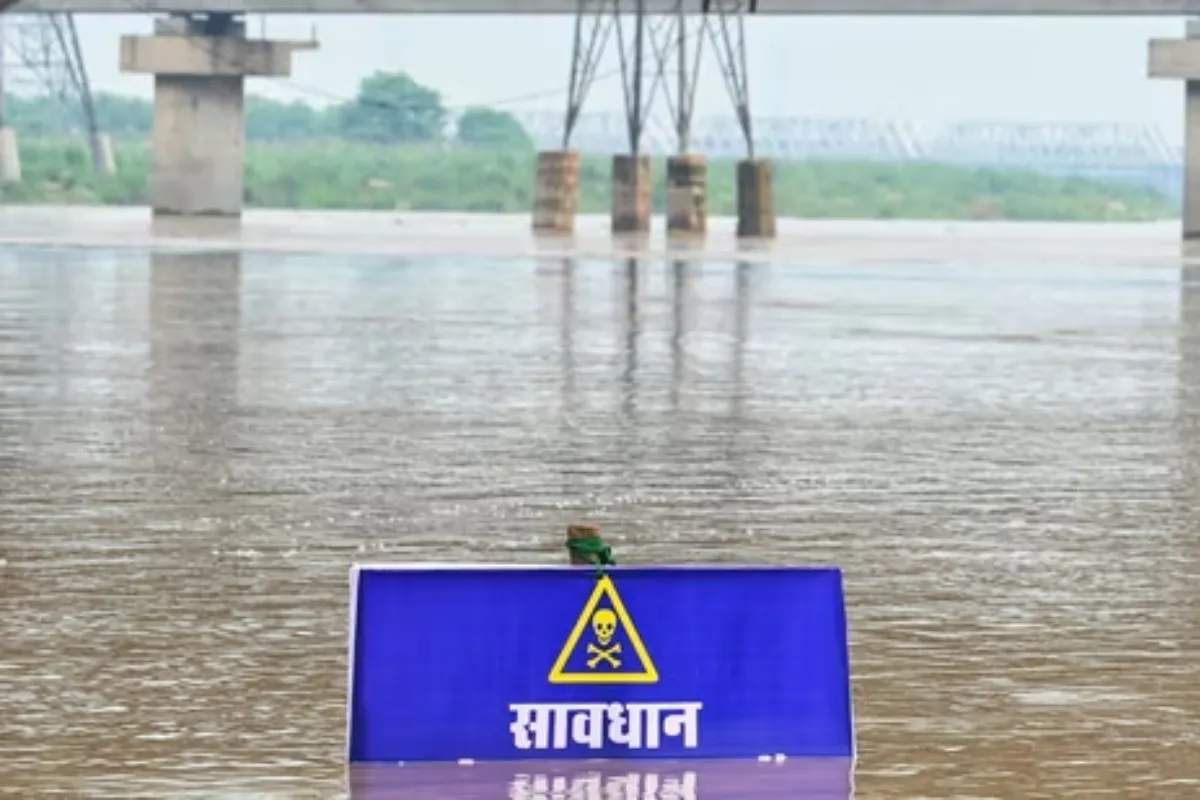 Delhi on High Alert as Yamuna Breaches Danger Mark