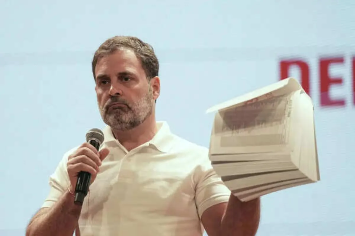  EC vs Rahul Gandhi: The "Vote Chori" Standoff